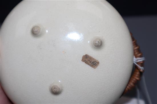 A Japanese Satsuma teapot diameter 11cm